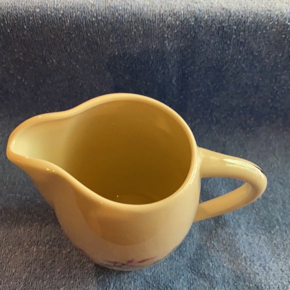 Ceramic Creamer Made in USA - Picture 2 of 6